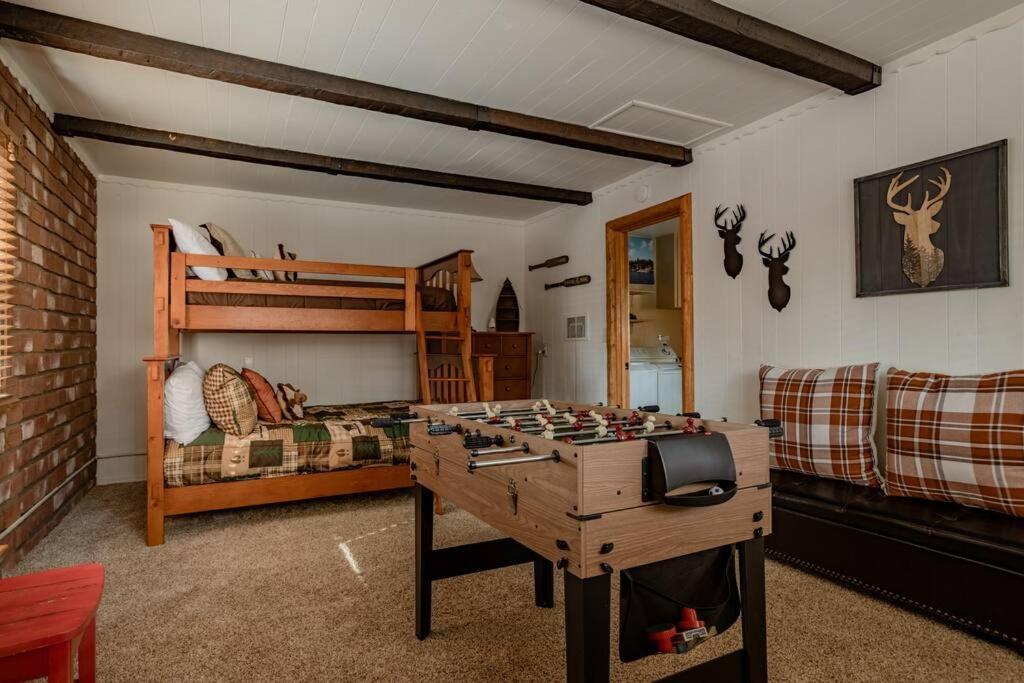 Hot Tub*Kids Room*Family Cabin Big Bear City Buitenkant foto