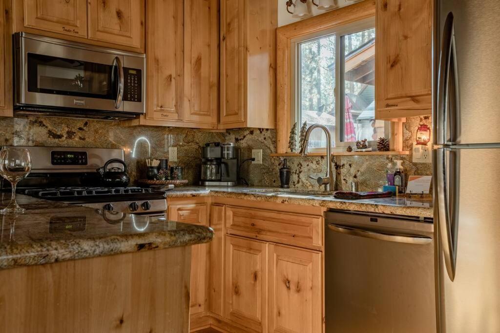Hot Tub*Kids Room*Family Cabin Big Bear City Buitenkant foto