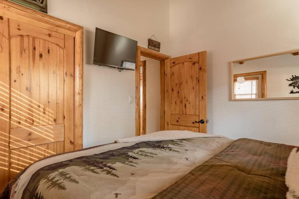 Hot Tub*Kids Room*Family Cabin Big Bear City Buitenkant foto