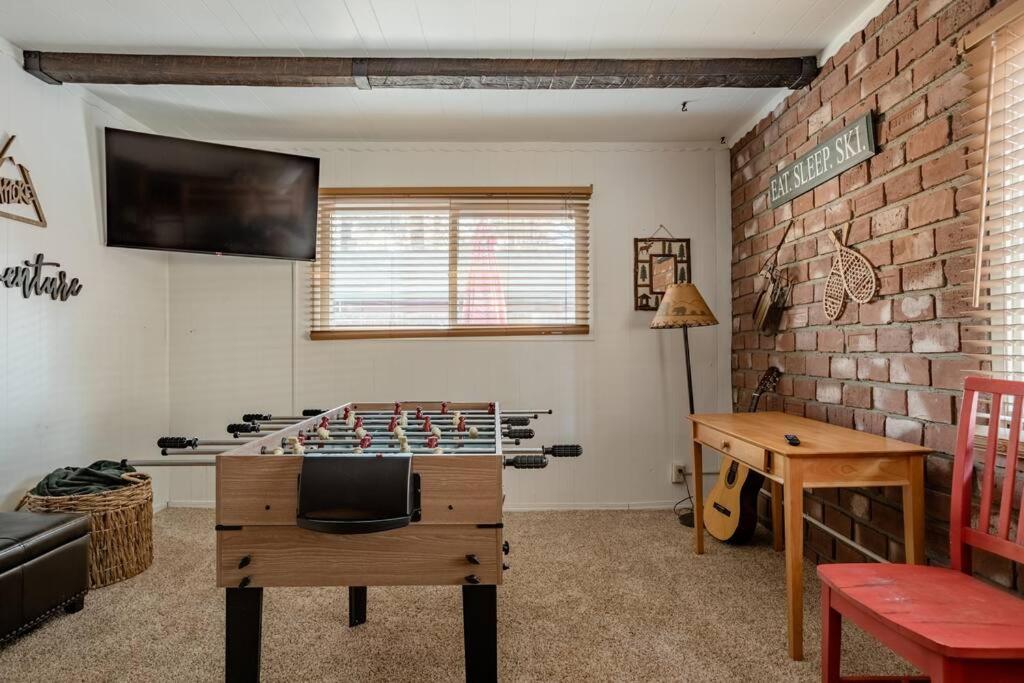 Hot Tub*Kids Room*Family Cabin Big Bear City Buitenkant foto
